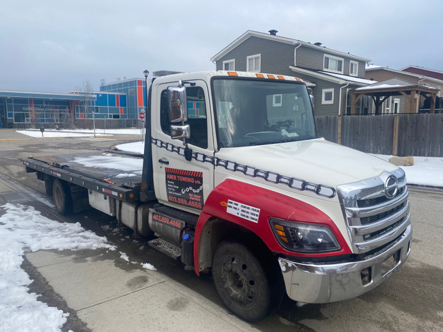 Hino flatbed tow truck  in Cars & Trucks in Calgary