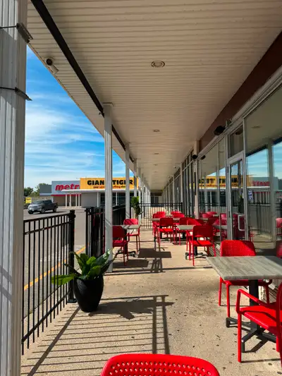 Commercial Patio Furniture Set – 19 Tables + 40 Chairs (Restaurant-Grade) High-end, commercial-quali...