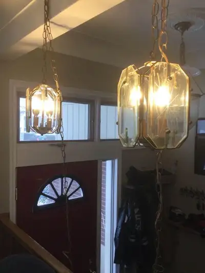 Pair of hanging lamps, View more