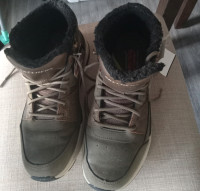 1 pair of winter boots and 1 pair of semi dress shoes for sale