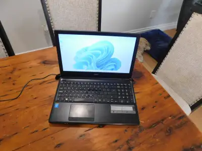 Acer Aspire E1-510 15.6" Laptop Quad CORE 500GB 8GB B/T WIN 11, View more