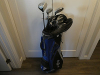 Men’s Right Hand John Daly golf clubs in a matching bag