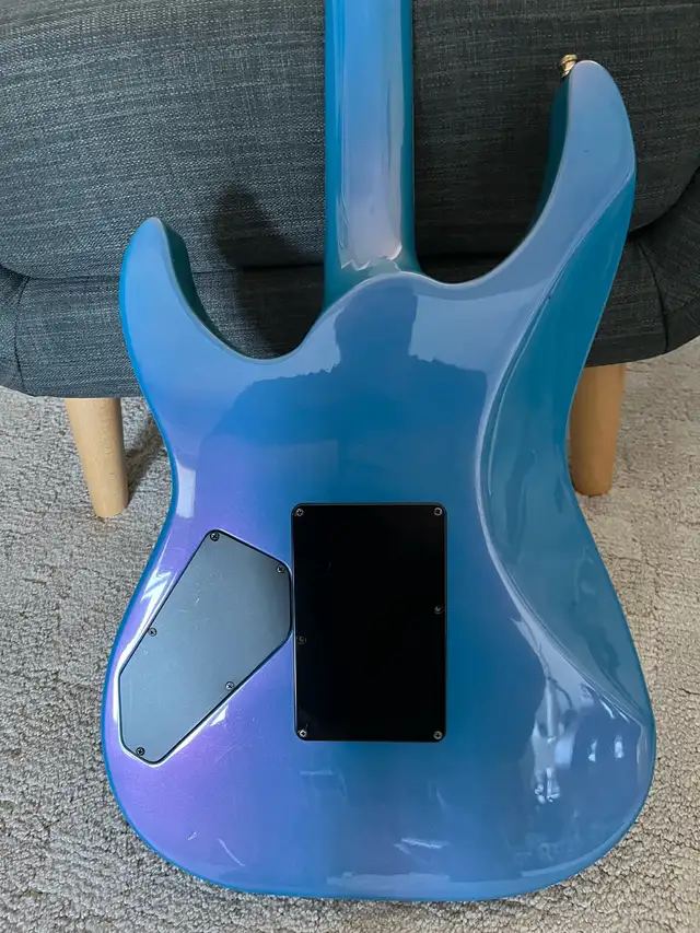 1986 Kramer Stagemaster 1st Generation  in Guitars in Strathcona County - Image 5