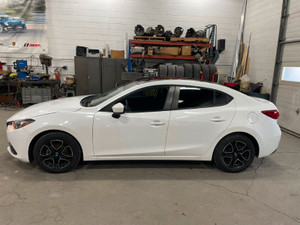 2015 Mazda 3 Sport