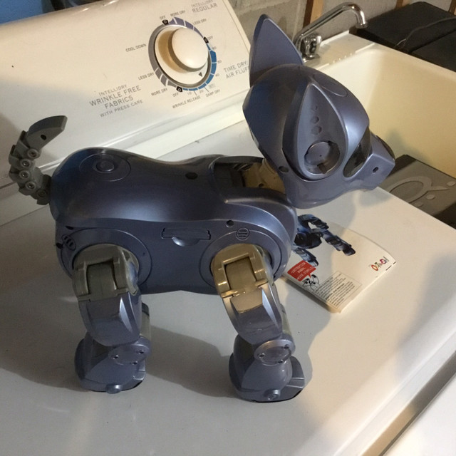 I-Cybie Robotic Dog  in Toys & Games in Kingston