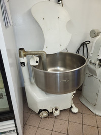 Diosna - Spiral mixer, large quantity and foot control.