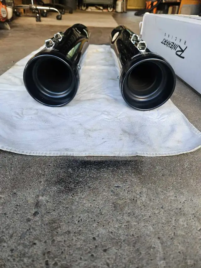 motorcycle pipes  in Motorcycle Parts & Accessories in Hamilton - Image 2