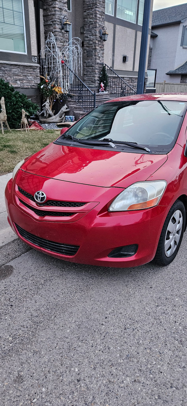Toyota Yaris in Cars & Trucks in Calgary