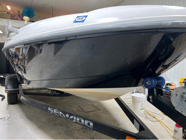 Seadoo Challenger X 20 Wake Ski Boat dans Vedettes et bateaux à moteur  à Ville de Montréal - Image 3