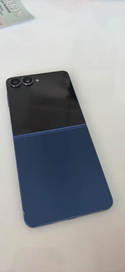 like new samsung flip 7 blue, View more