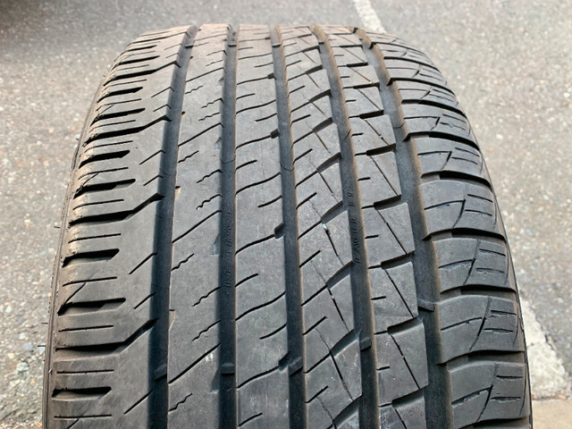 1 x single 265/35/19 Goodyear Eagle F1 all season with 75% tread in Tires & Rims in Delta/Surrey/Langley - Image 3