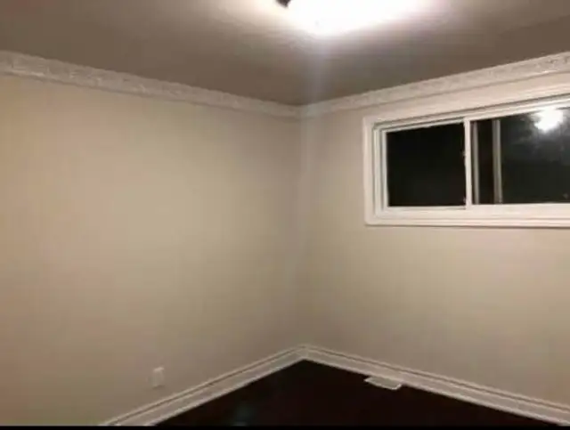 Room for Rent in Scarborough in Room Rentals & Roommates in Oshawa / Durham Region - Image 2