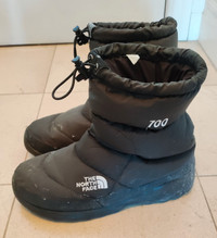 North Face Men's Winter Boots- US 9