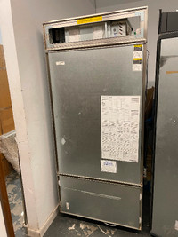 Réfrigérateur et congélateur 36" SubZero BI-36UID/O-RH