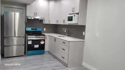 Brand new - 3bedroom+den+full kitchen and 2 baths