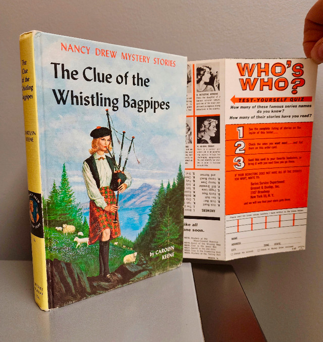 NANCY DREW, CLUE OF THE WHISTLING BAGPIPES w/trifold - 1964 in Children & Young Adult in Regina
