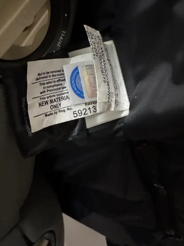 Canada Goose Men's Maitland Parka XS Blue Camouflage in Men's in City of Toronto - Image 8