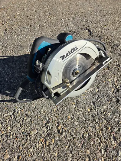 - Makita - Well maintained, not used at all in the last 6 years. Don't bother asking the default "is...