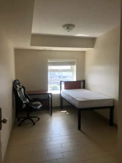 Looking to sublet my well-maintained and fully furnished apartment in a convenient and student-frien...