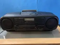 Vtg SONY CFD-400 CD Radio Cassette Player Boombox Japan 
