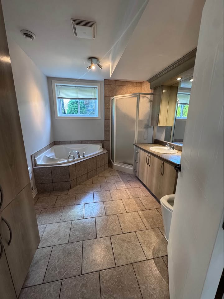 Appartement de 2 chambres et 2 salles de bain 1800$ — photo 3