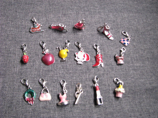 17 Kids Charms Jewelry in Jewellery & Watches in Sudbury - Image 3