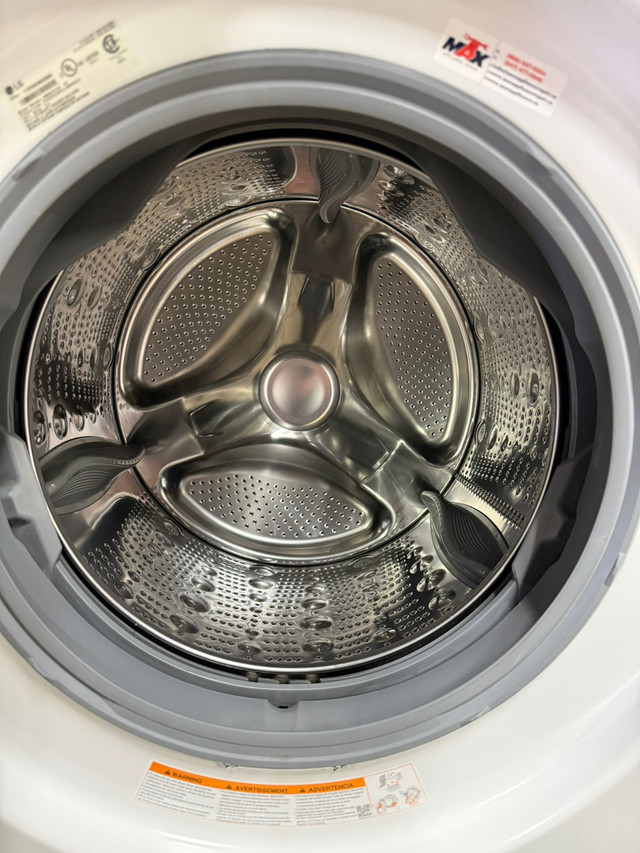 USED! LG Front Load Washer — 4.8 cu. ft — Quiet & Efficient in Washers & Dryers in City of Toronto - Image 4