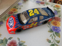 Jeff Gordon/ Die Cast Car / Winston Cup Plaque / Playing Cards