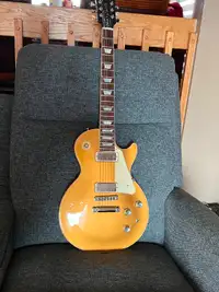 Gibson Les Paul Deluxe 2015 - Goldtop
