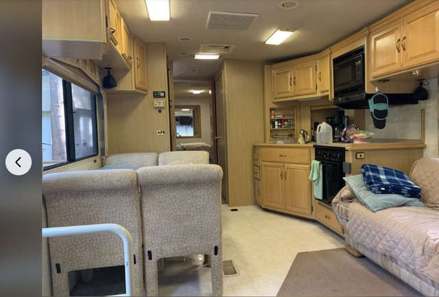 Itasca Motorhome - Sun Flyer, fully loaded. in RVs & Motorhomes in Delta/Surrey/Langley - Image 8