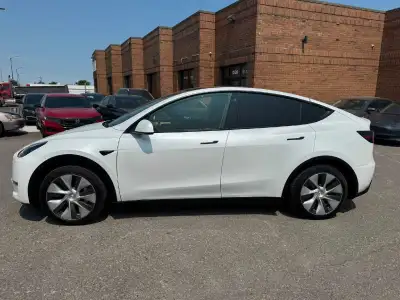 LONG RANGE* *ALL WHEEL DRIVE* *LEATHER SEATS* * *LOADED* *CERTIFIED* * *BLUETOOTH* *BACKUP CAMERA* |...