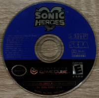 Sonic Heroes (Gamecube, 2004) Tested & Authentic Game Disc