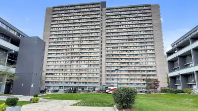 Prime Location, Best View, Recently Upgraded Complex, 2 Bedrooms, Ss Appliances, Kitchen Granite, Ba...