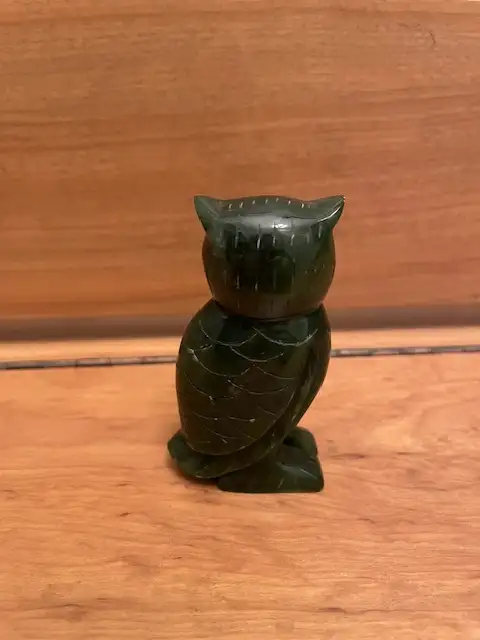 Jade owl carving; new price62864361535874121
