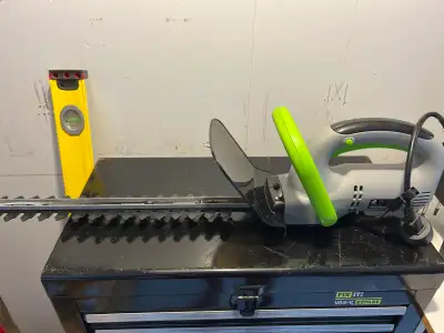 earth wise  edge trimmer , View more