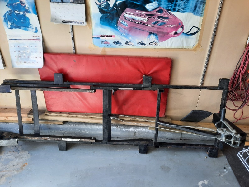 Sled lift heavy duty Snowmobiles Parts, Trailers & Accessories