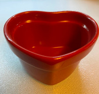 Heart-Shaped Ramekin Baking Dish for Valentine's Day For Sale