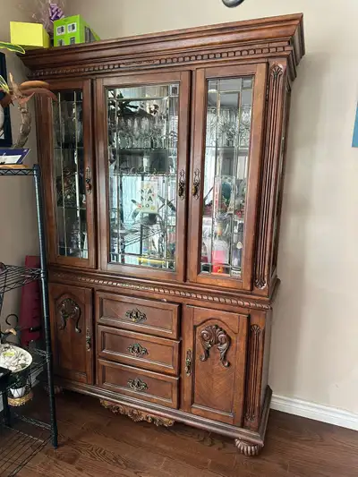 Solid Wood China Cabinet Buffet / buffet / vaisselier en bois, View more