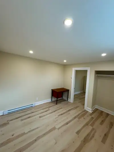 $650/month plus electricity &Wi-Fi. Parking included. A stone's throw from NSCC Akerley Campus. This...