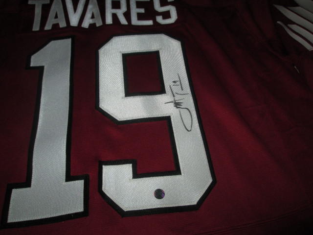 John Tavares Signed Team Canada Jersey - FW in Arts & Collectibles in Mississauga / Peel Region - Image 3