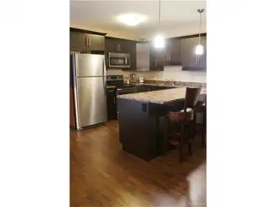 3 Bedroom condo available for rent in St Adolphe, only 15 min drive to U of M. Condo is well maintai...