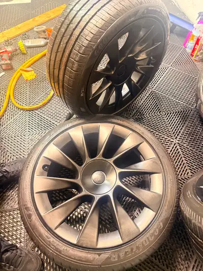 I am selling a set of BRAND NEW Tesla 20" Turbine rims with Goodyear all-season tires, sized at 255/...
