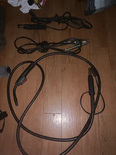 Brand new welder used maybe 4 times