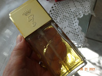 Perfume.  Evyan WHITE SHOULDERS, O.delaRenta, ++