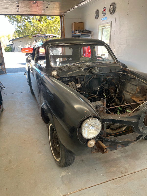 1951 Studebaker Champion for sale, restoration project in Classic Cars in Mississauga / Peel Region - Image 2