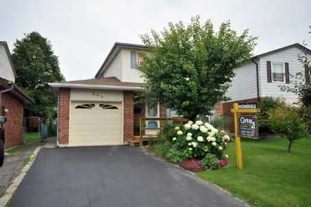 3 Bedroom 2 Story Finished Detached House in Newmarket for Rent