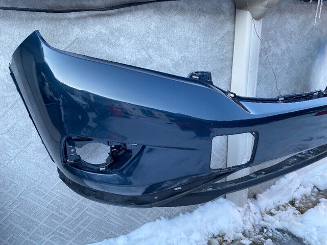 Nissan Murano 2018 OEM bumper dans Pièces de carrosserie  à Sherbrooke - Image 3