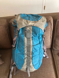 Mountain Equipment Coop Backpacking Bag/Sac de Randonnée