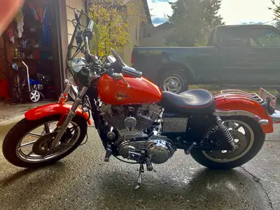 1993 Harley-Davidson Sportster 883 with only 17K Km. It has been serviced this winter with a new sta...