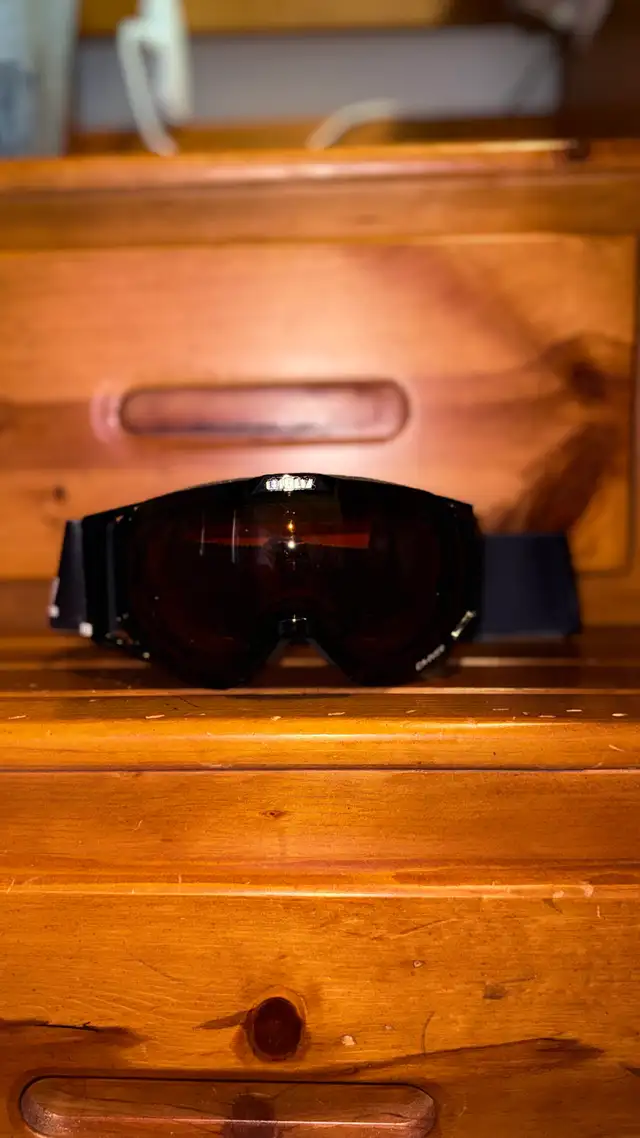 Snow Goggles  in Ski in Whistler - Image 2